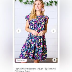 Haptics floral dress size small worn once new condition